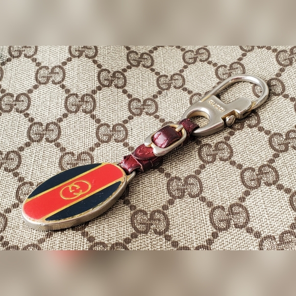 Gucci ❤ Red and Blue Keychain 💙 - Picture 5 of 5